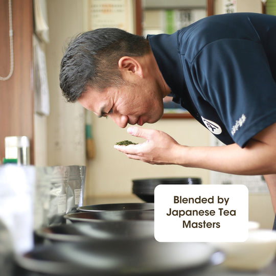 Tea Explorer Kit - Ukiyo Wood & 5-Flavor Tea Sample Box