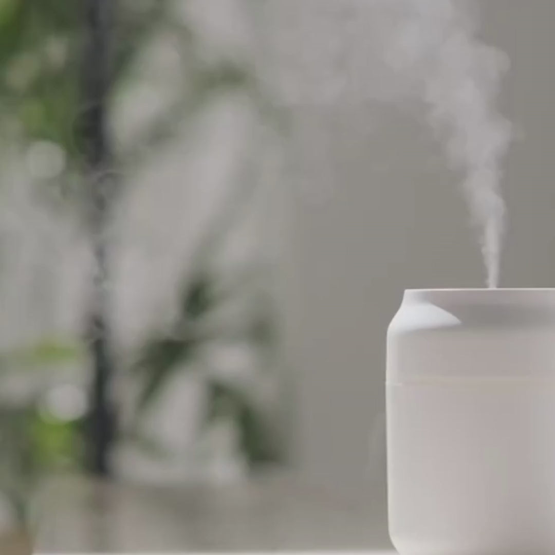 Ukiyo Jōki - Mini LED Pure Mist Humidifier & Essential Oil Diffuser